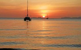 Koh Jum Delight Beach